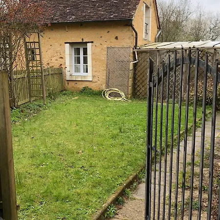 Asnières-sur-vègre, 1 Pièce, 2 Personnes - Fr-1-410-317 * Asnieres-sur-Vegre