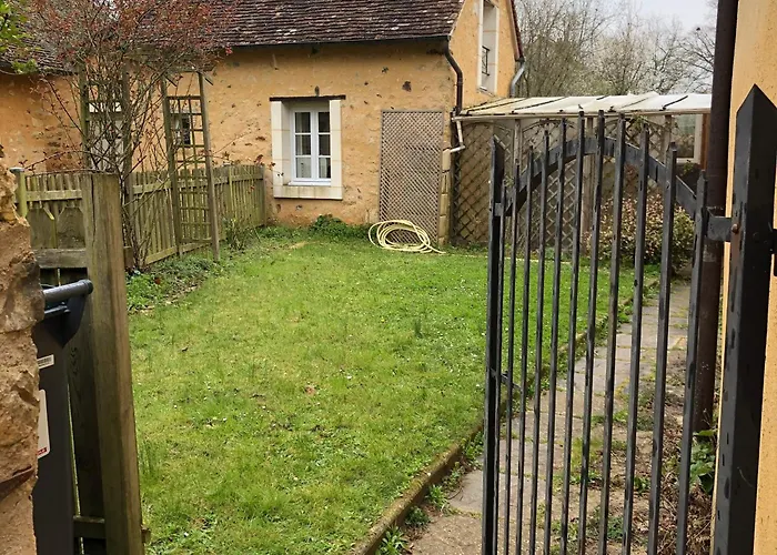 Nid Douillet Pour 2 à Asnières-sur-vègre, Petite Cité De Caractère - Fr-1-410-317 * Asnieres-sur-Vegre